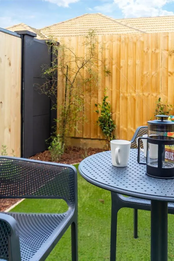 1 Bedroom 1 Bath, Executive Escape, Northlands Mall Christchurch